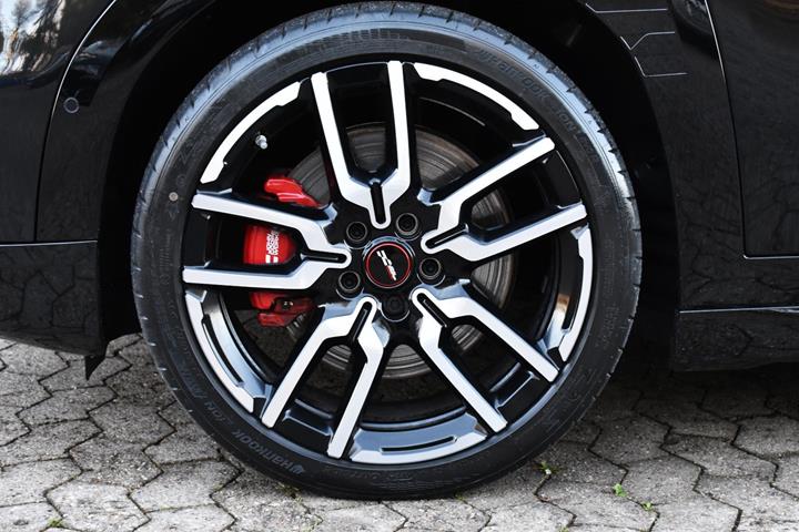 Sort Mini Aceman E fra 2025