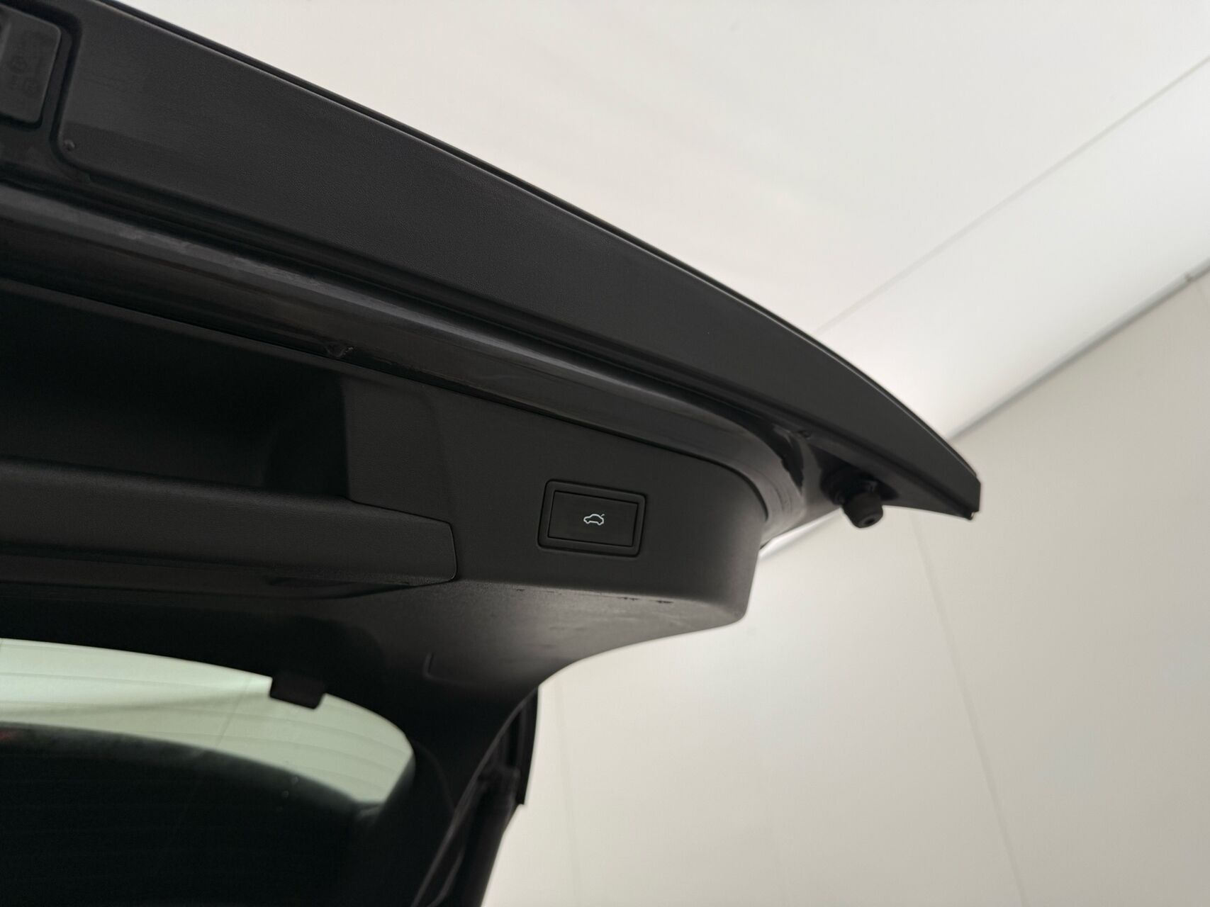 Grå VW ID.4 fra 2022