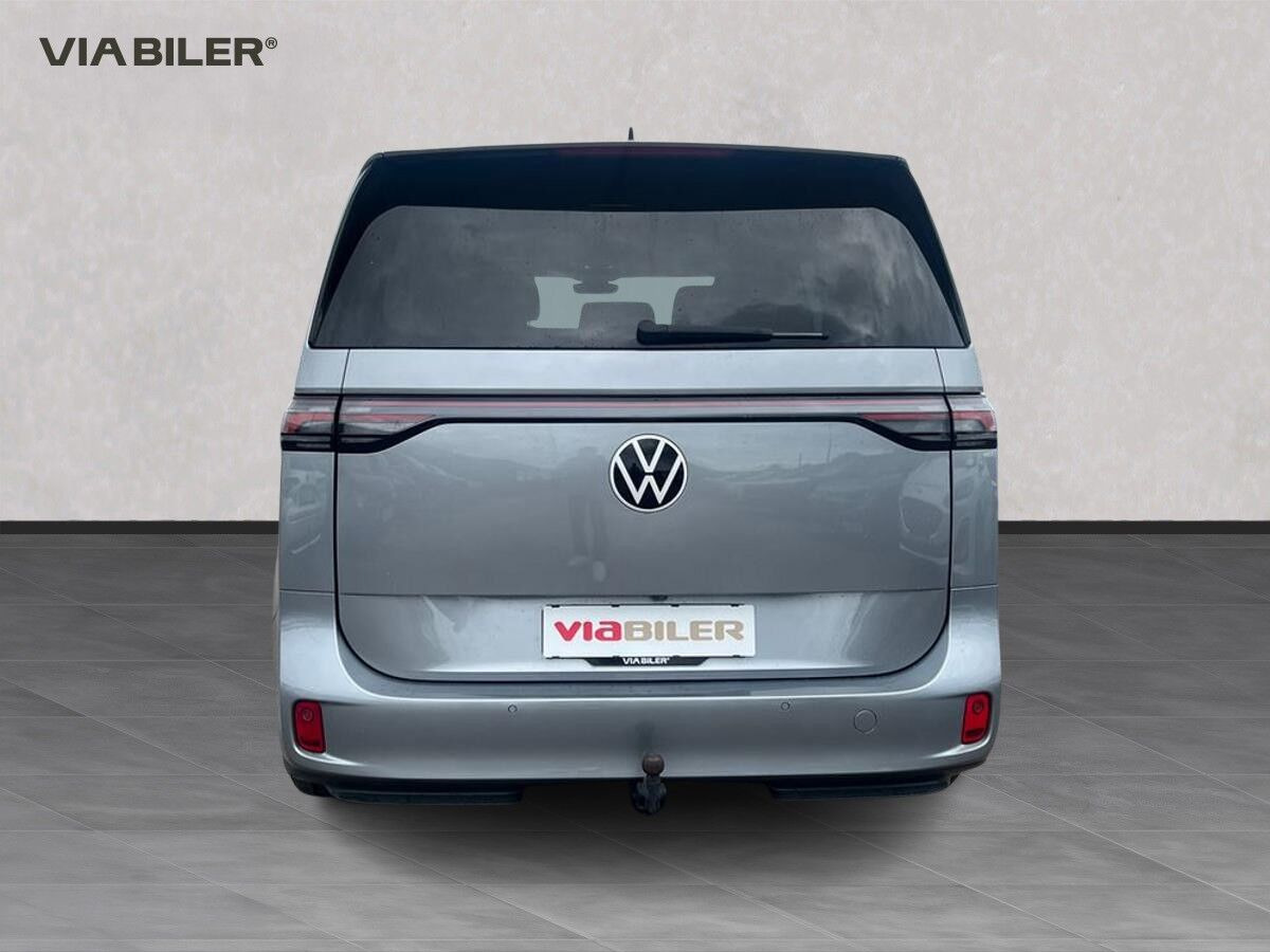 Grå VW ID.Buzz fra 2024