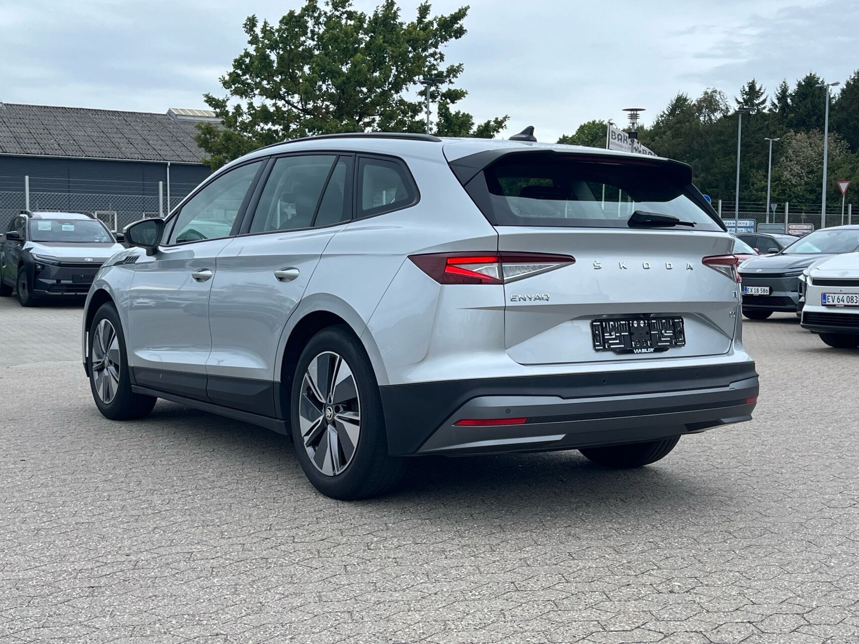 Sølv Skoda Enyaq fra 2021
