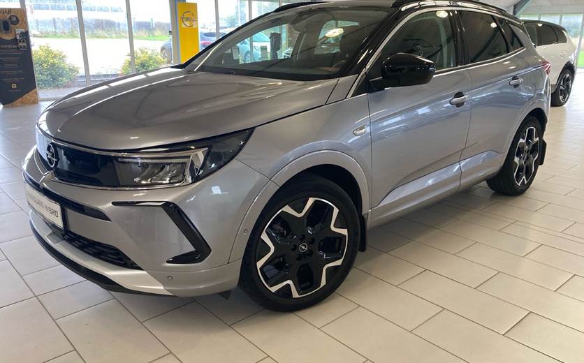 Opel Grandland 1,6 PHEV Plugin-hybrid Ultimate EAT8 225HK 5d 8g Aut.
