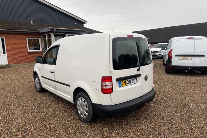 Hvid VW Caddy fra 2012