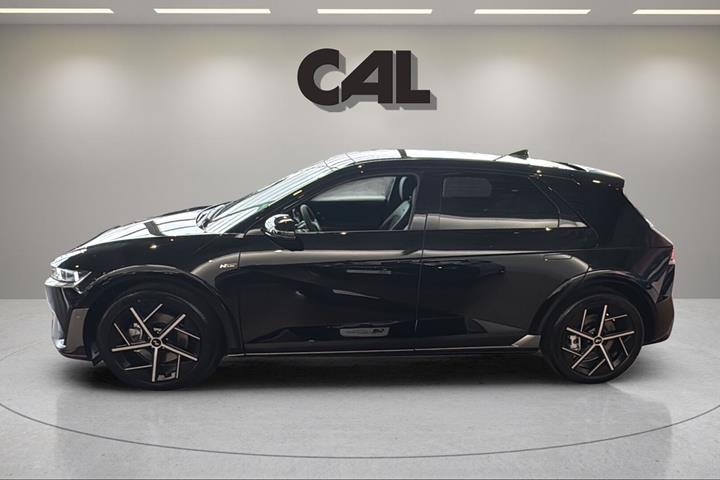 Sort Hyundai Ioniq 5 fra 2026