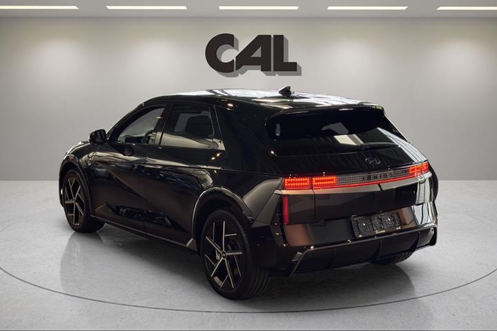Sort Hyundai Ioniq 5 fra 2026