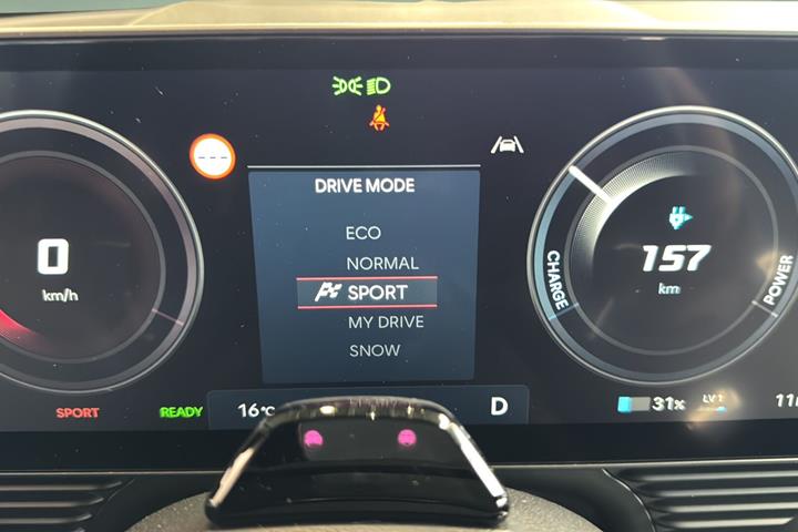 Sort Hyundai Ioniq 5 fra 2026