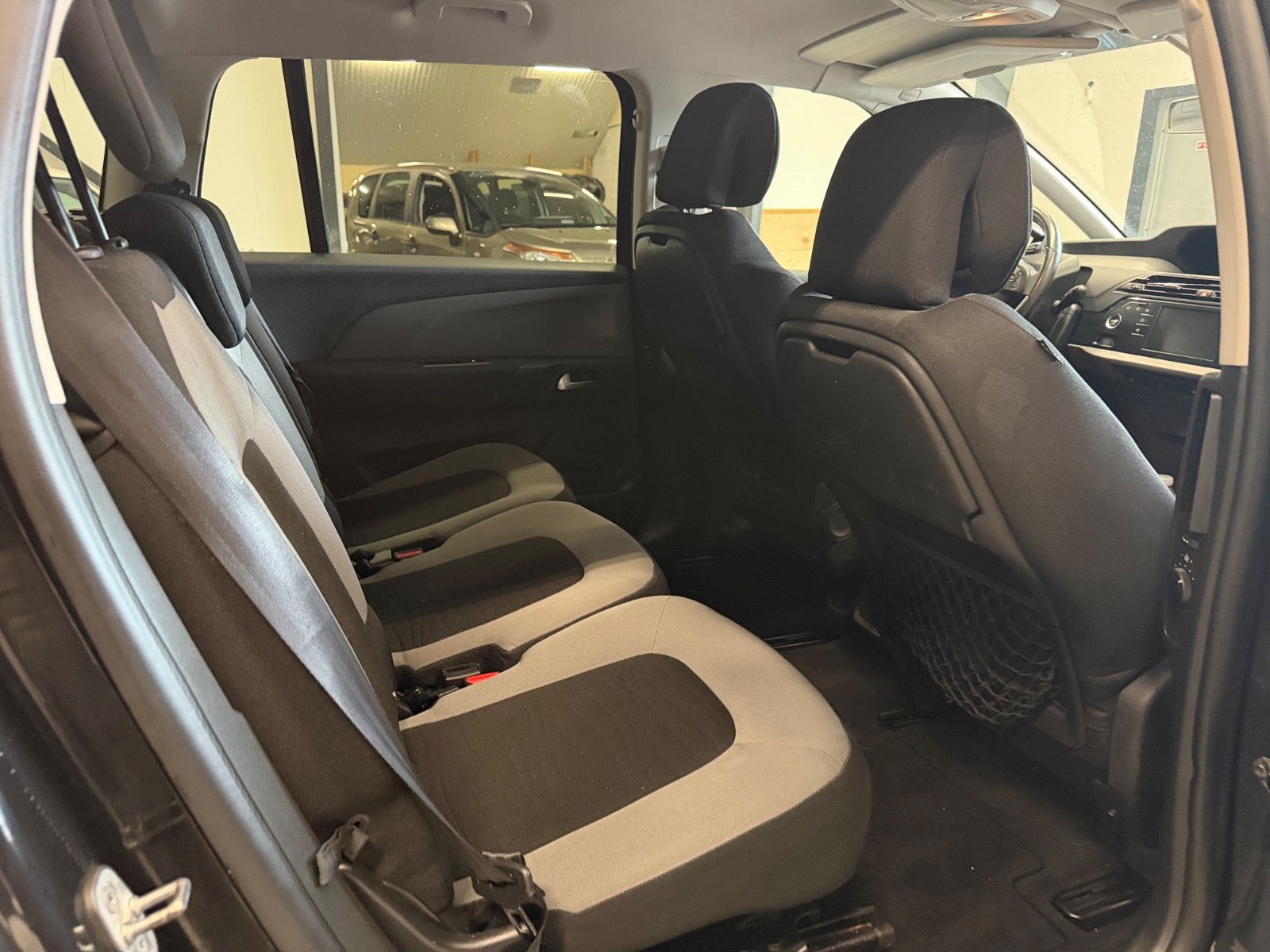 Sort Citroën Grand C4 Picasso fra 2016