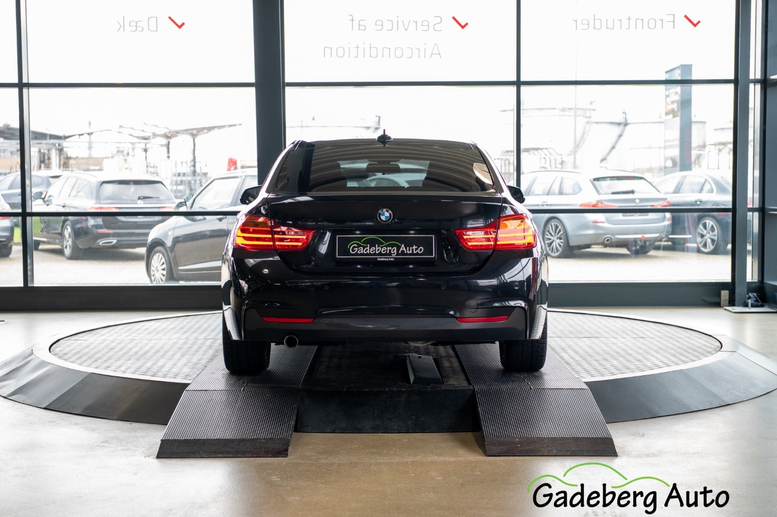 Sort BMW 420d fra 2015