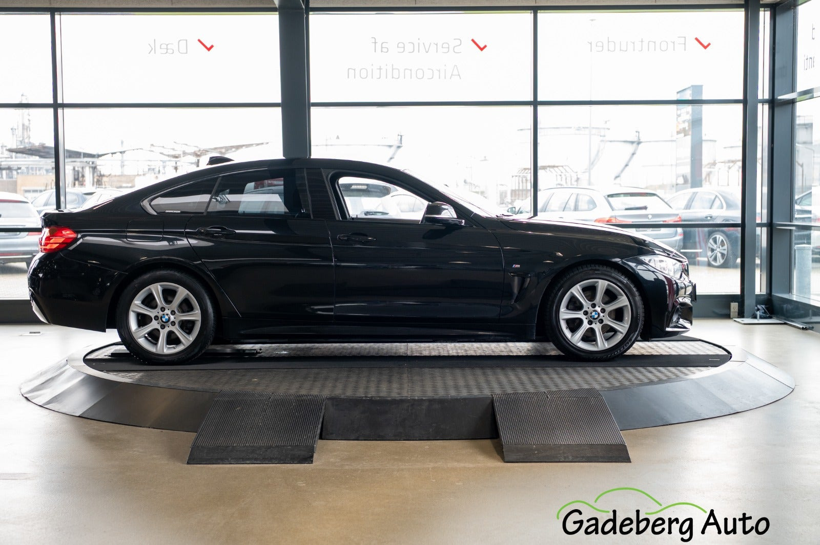 Sort BMW 420d fra 2015