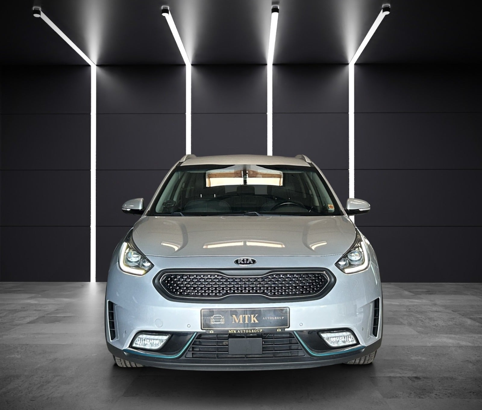 Sølv Kia Niro fra 2019