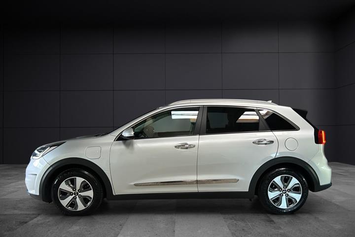 Sølv Kia Niro fra 2019