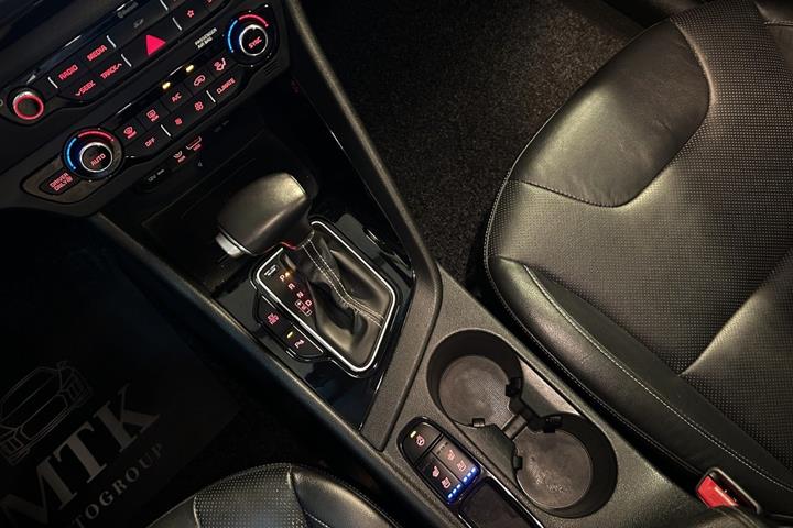 Sølv Kia Niro fra 2019