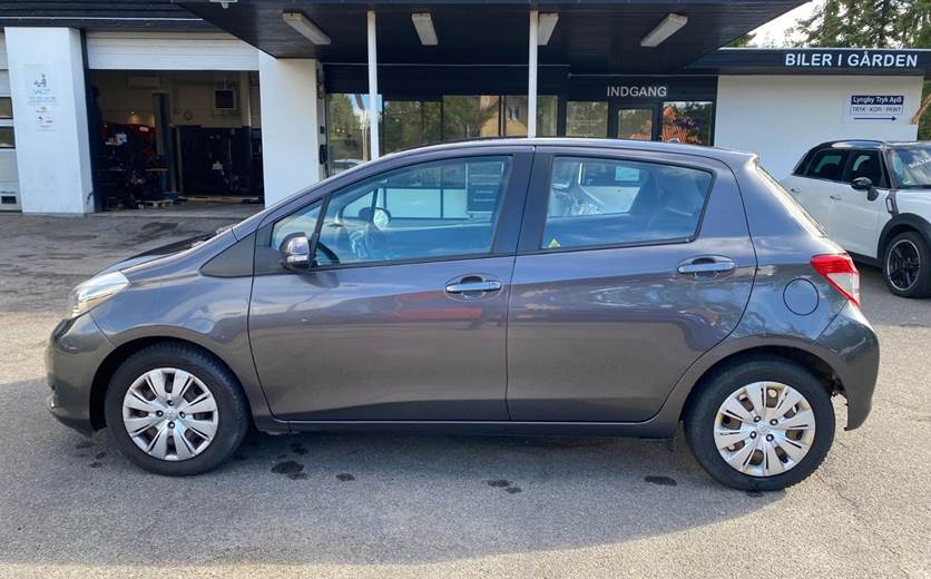 Toyota Yaris 1,3 VVT-i T2 Touch