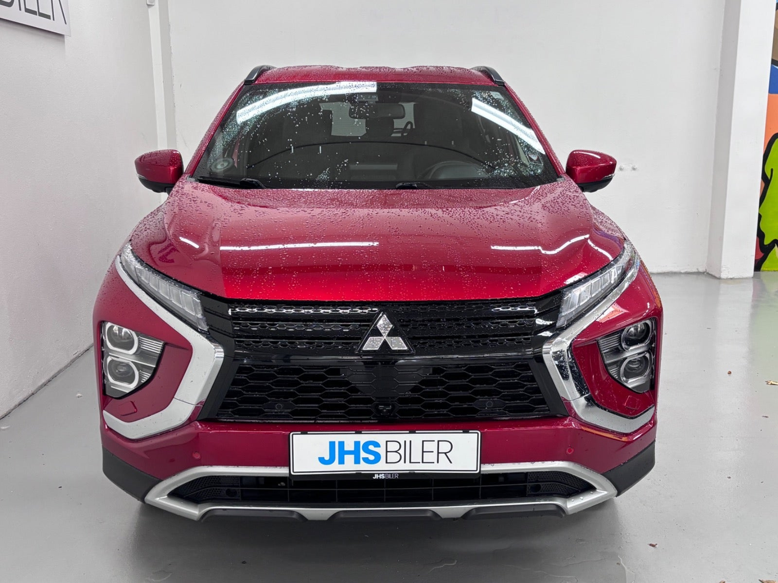 Rød Mitsubishi Eclipse Cross fra 2021