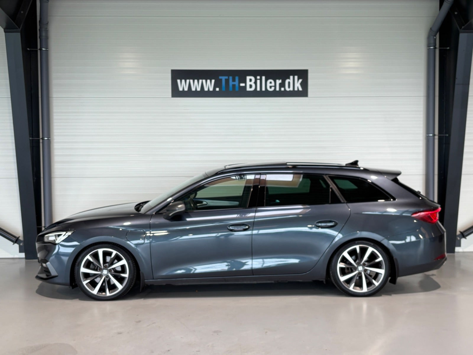 Sort Seat Leon fra 2021