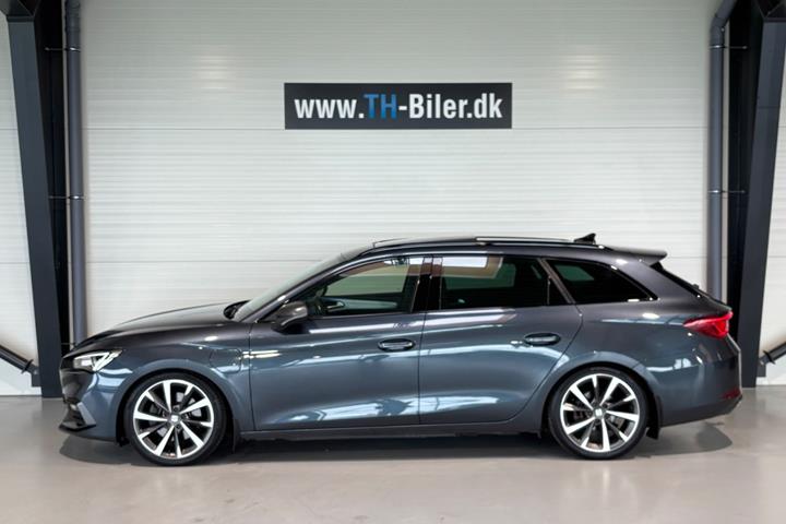 Sort Seat Leon fra 2021
