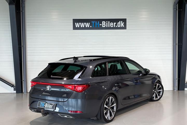 Sort Seat Leon fra 2021
