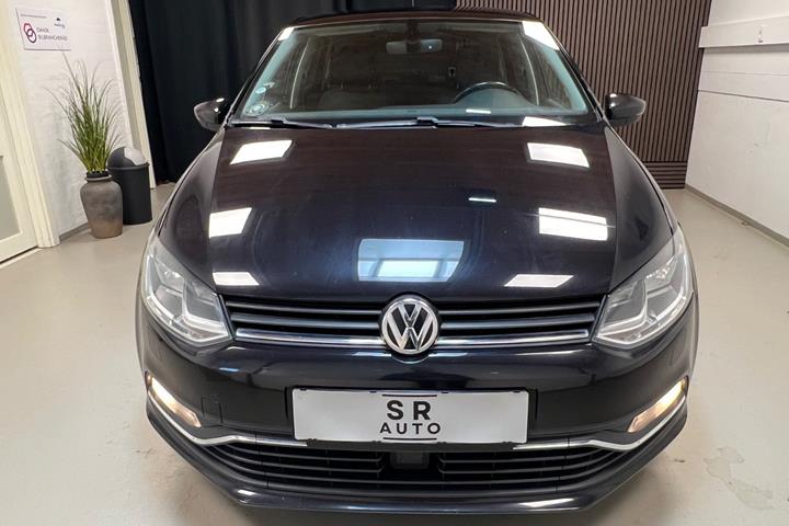 Sort VW Polo fra 2017