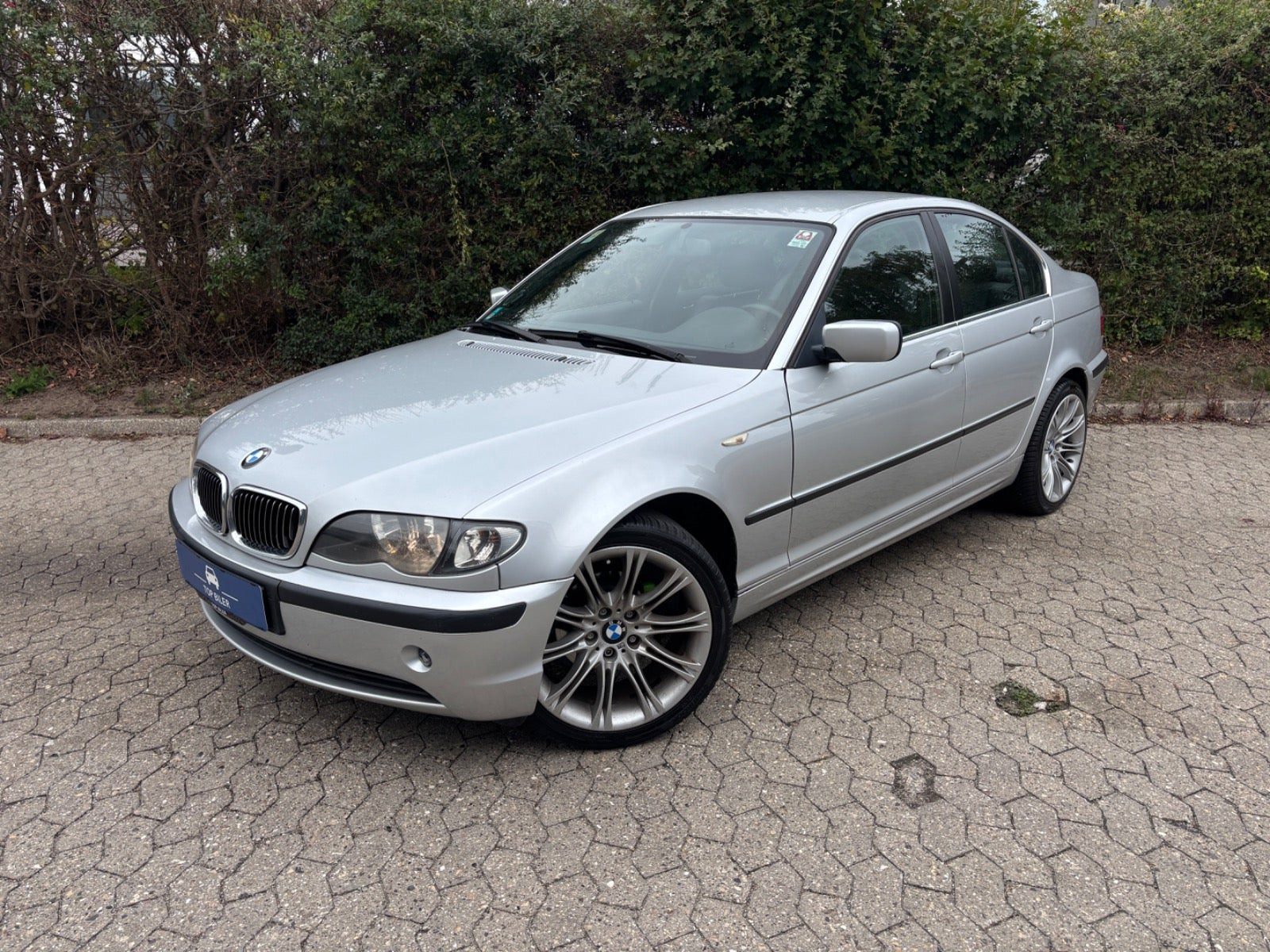 BMW 316i 1,8 Lifestyle
