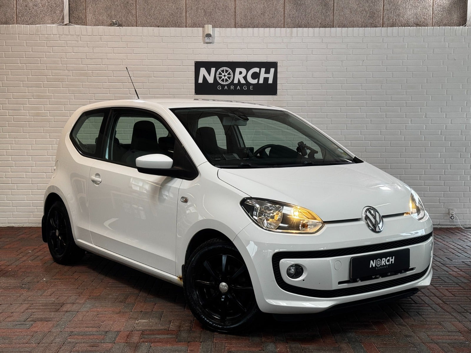 VW UP! 1,0 75 Groove Up! BMT