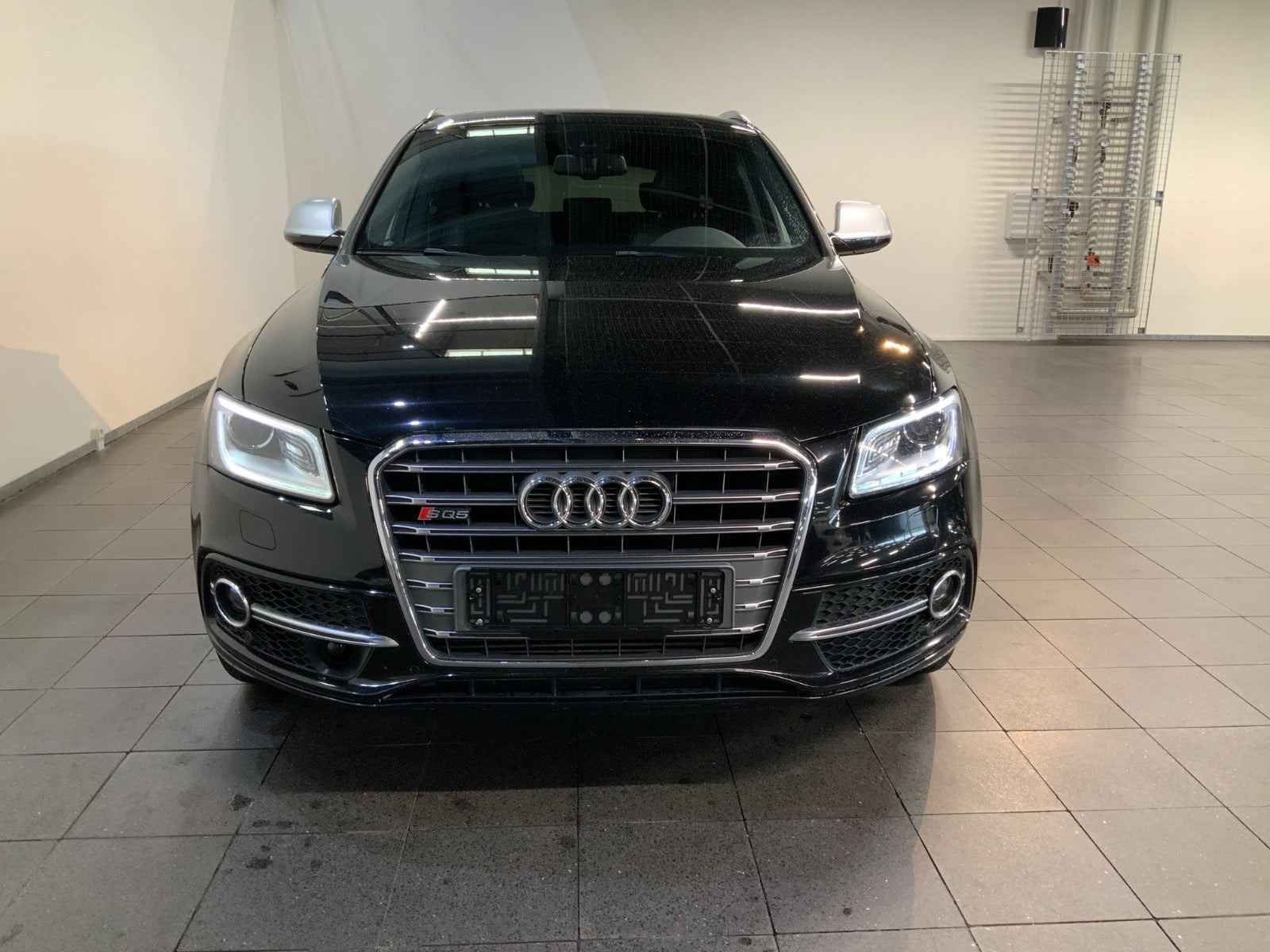 Sort Audi SQ5 fra 2015