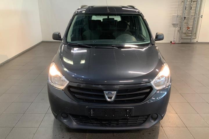Grå Dacia Lodgy fra 2016