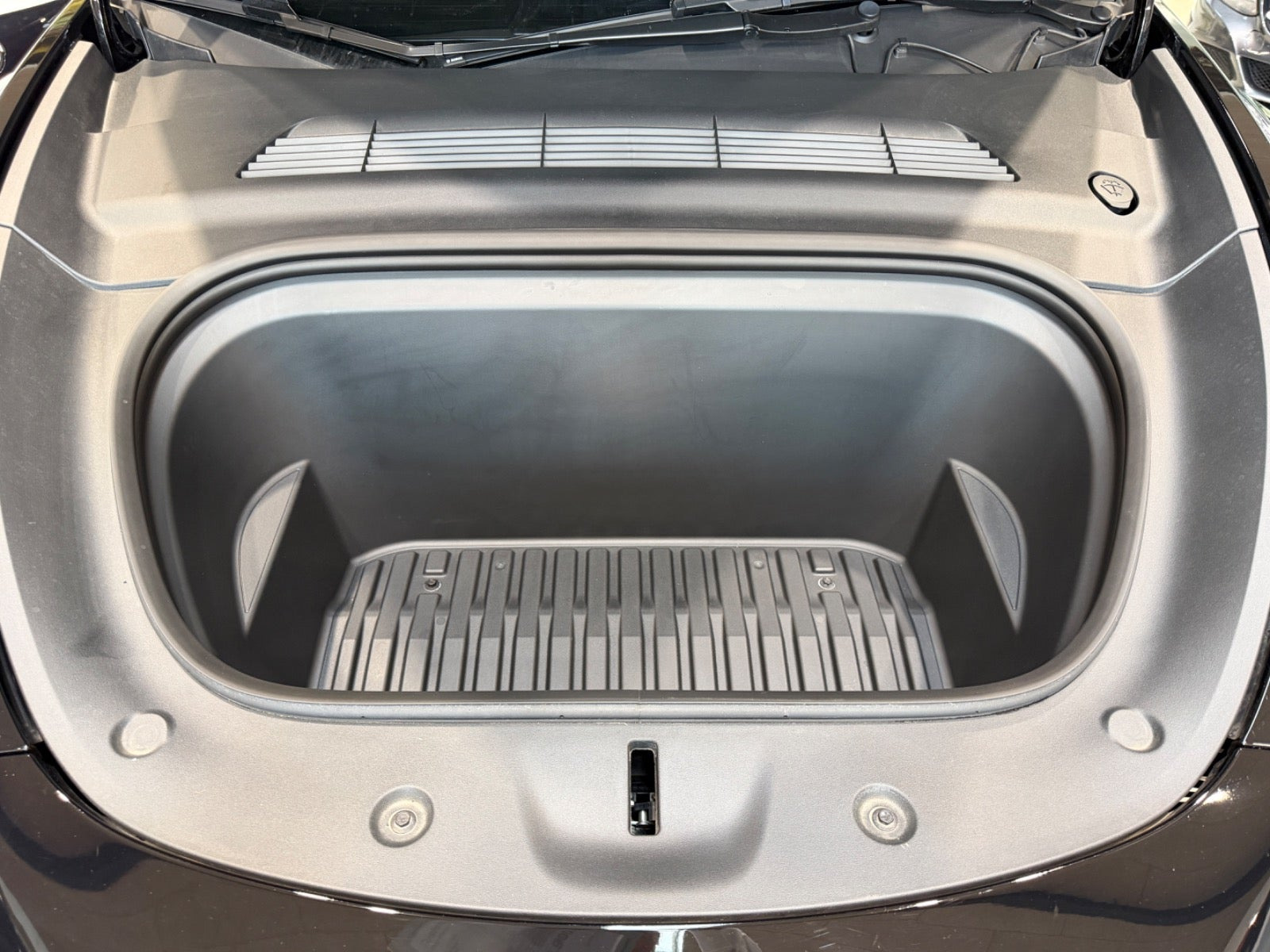 undefined Tesla Model Y fra 2023