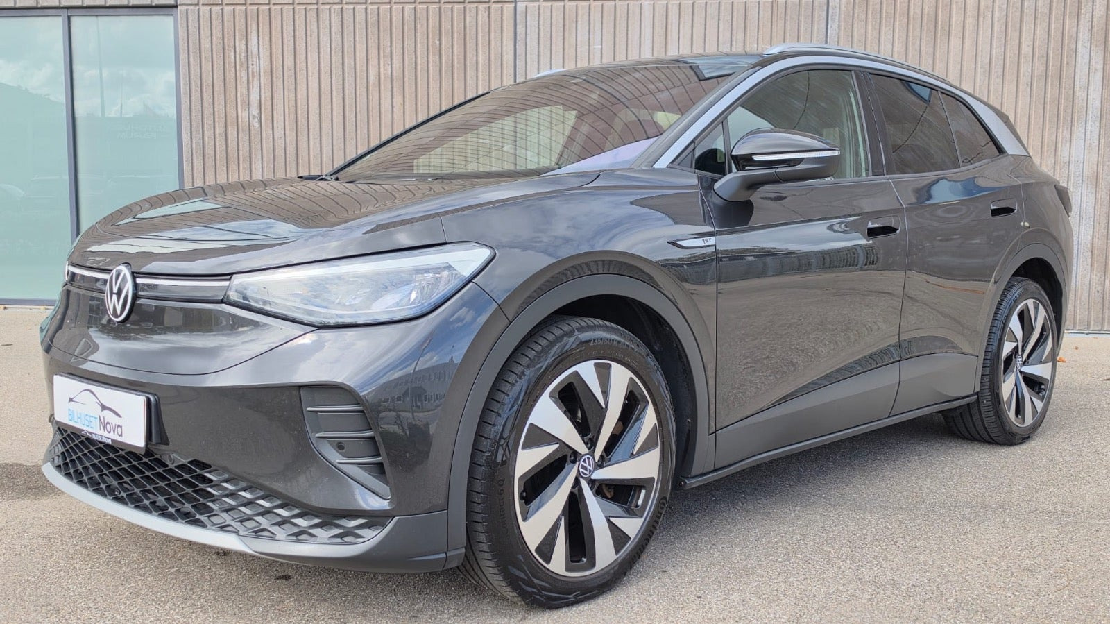 Grå VW ID.4 fra 2021
