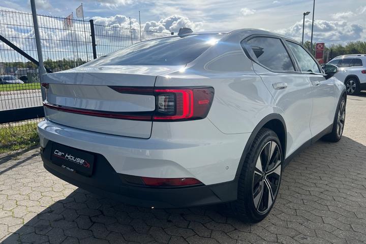 Hvid Polestar 2 fra 2023