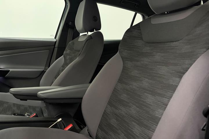 Grøn VW ID.4 fra 2021