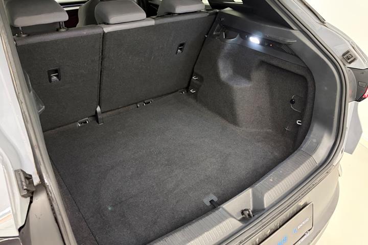 Grøn VW ID.4 fra 2021