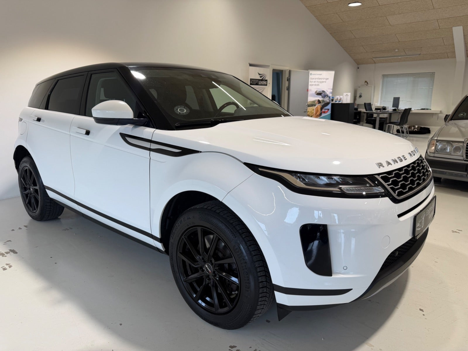 Land Rover Range Rover evoque 2,0 D180 First Edition aut.