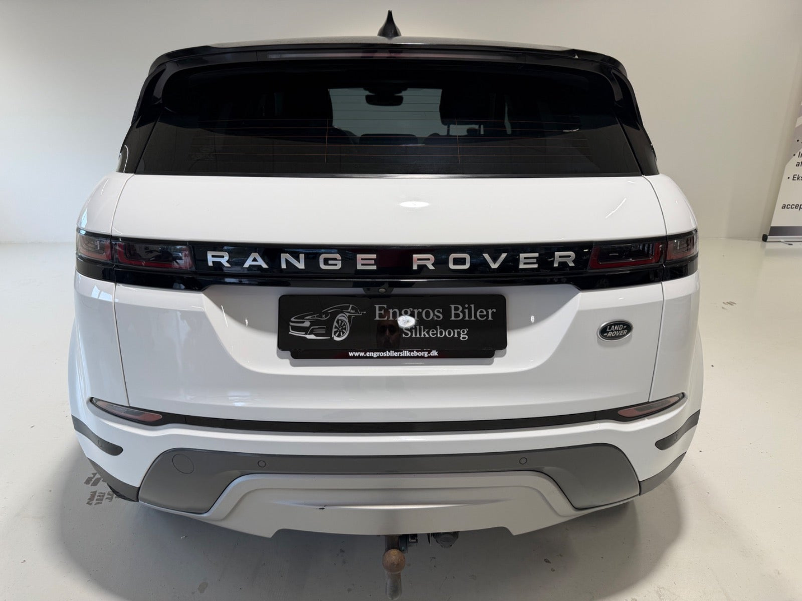Hvid Land Rover Range Rover evoque fra 2020