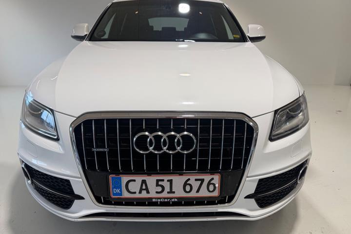 Hvid Audi Q5 fra 2014