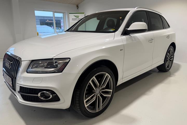 Hvid Audi Q5 fra 2014