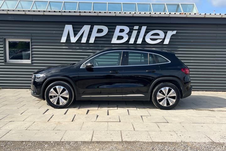 Sort Mercedes EQA250+ fra 2024