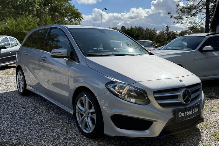 undefined Mercedes B200 fra 2012