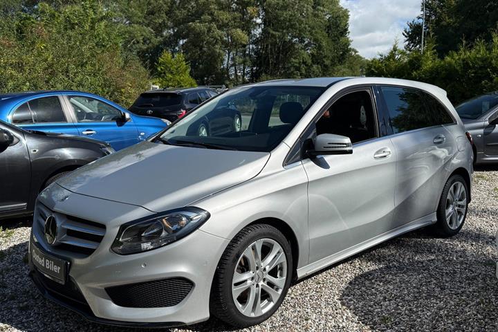 undefined Mercedes B200 fra 2012