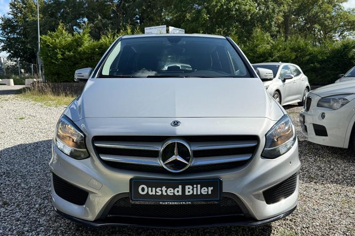 undefined Mercedes B200 fra 2012