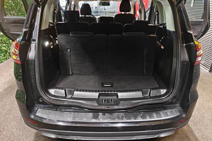 undefined Ford S-MAX fra 2018