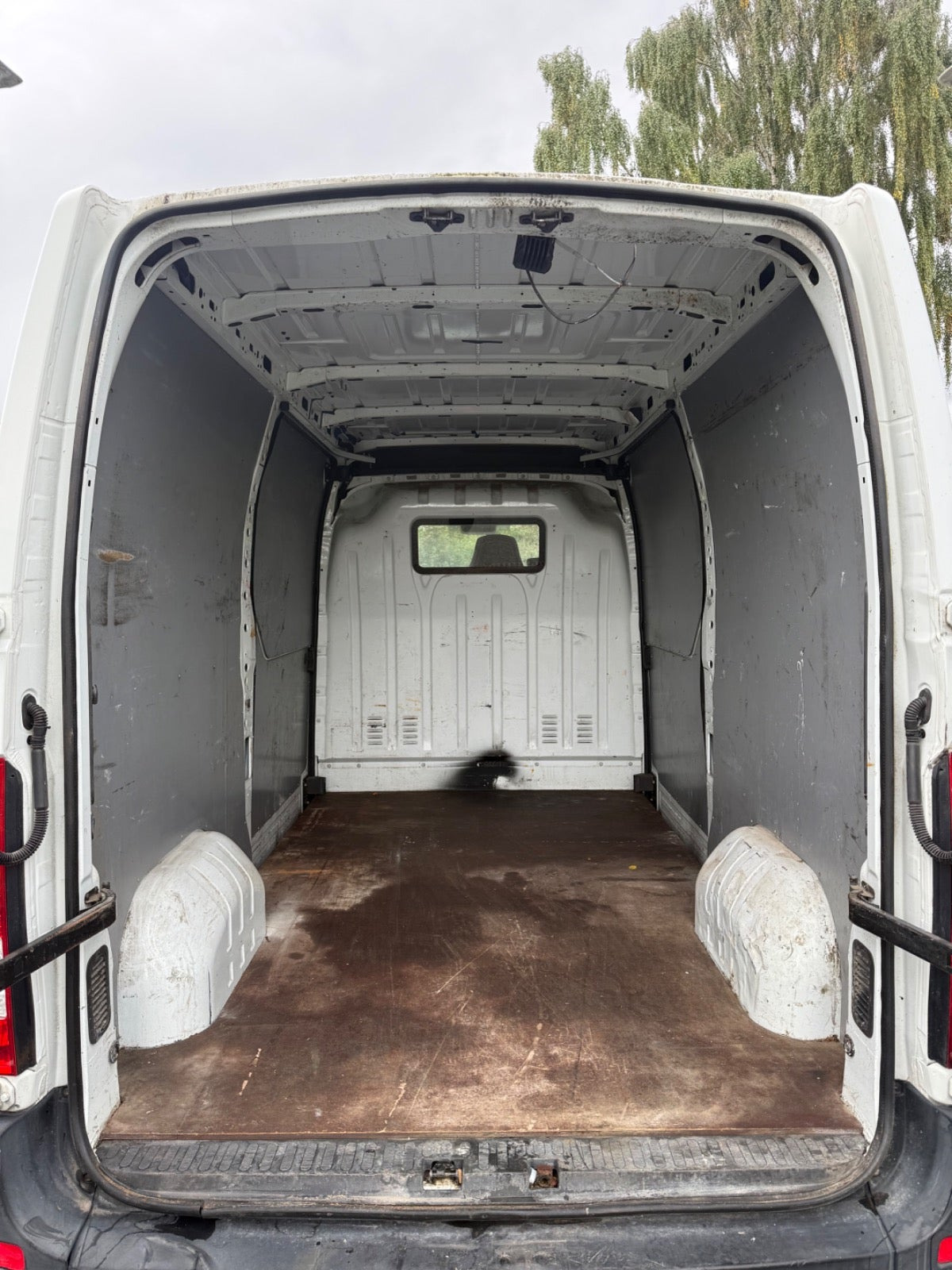 undefined Nissan NV400 fra 2012