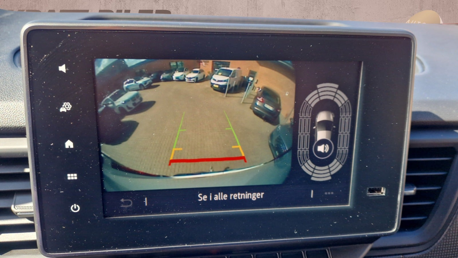 Hvid Renault Trafic fra 2025