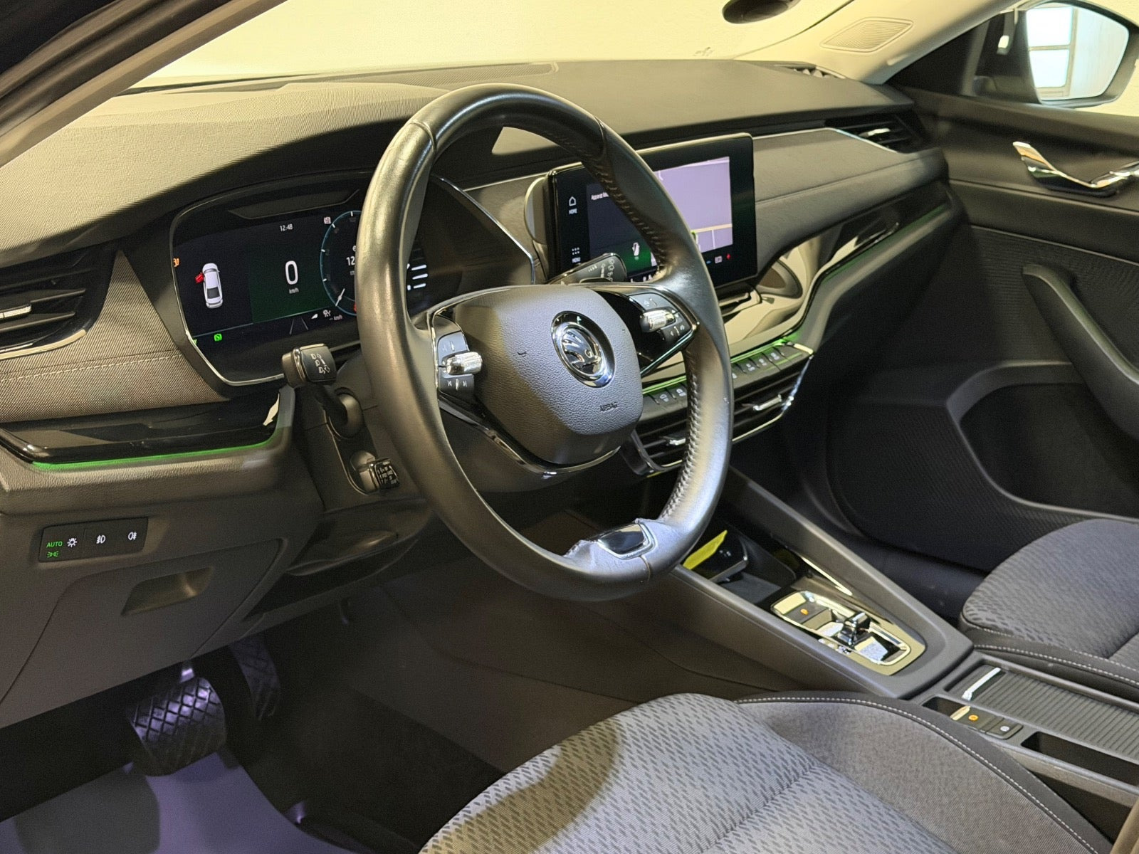 Sort Skoda Octavia fra 2021