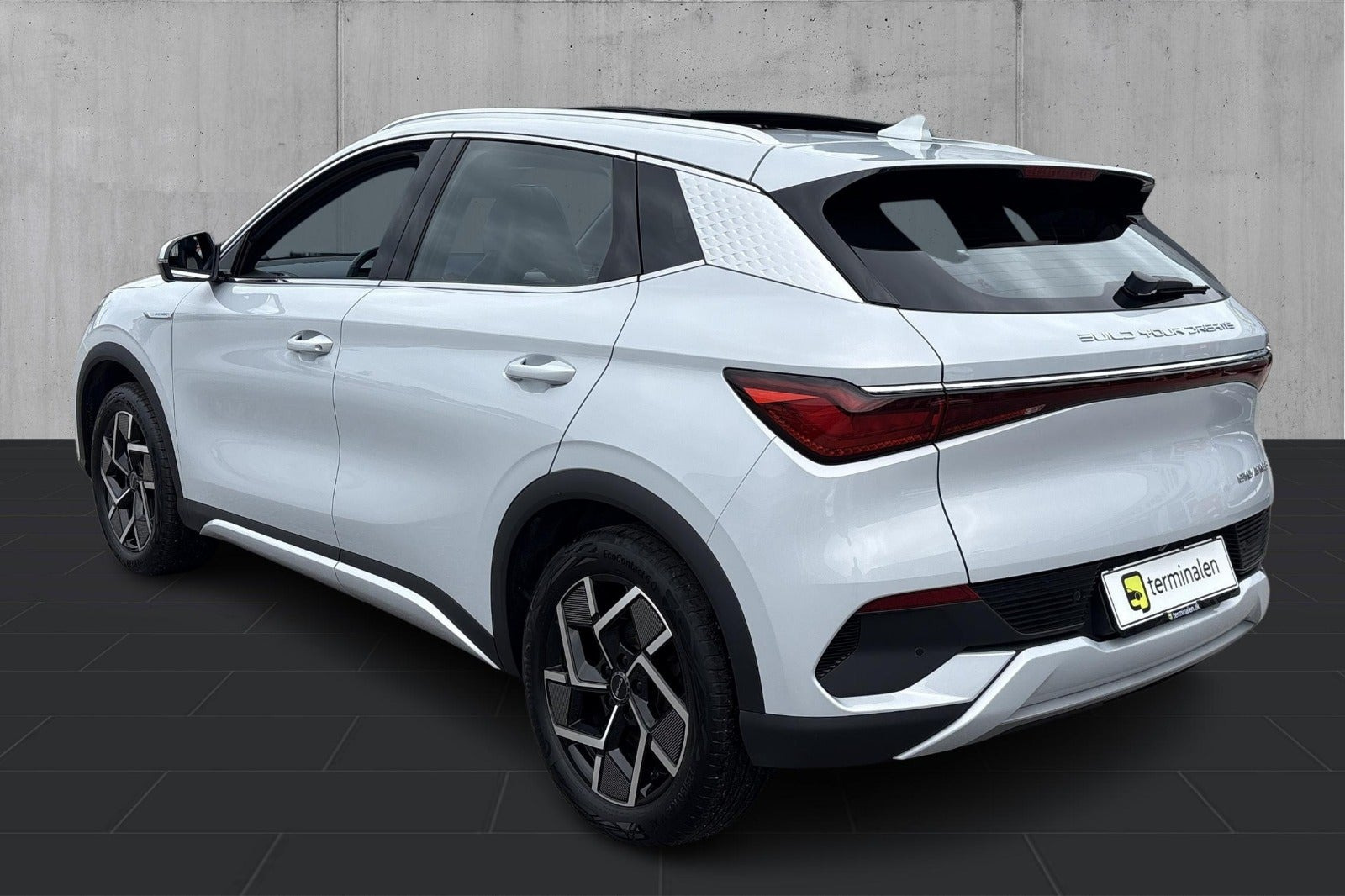 Sølv BYD Atto 3 fra 2023