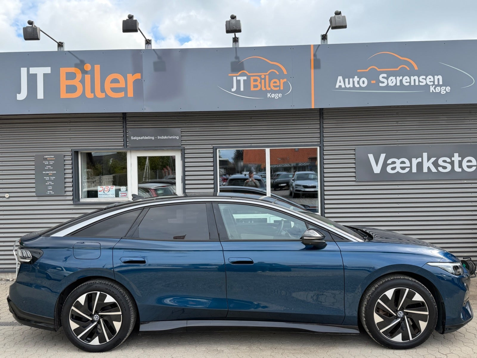 Blå VW ID.7 fra 2024