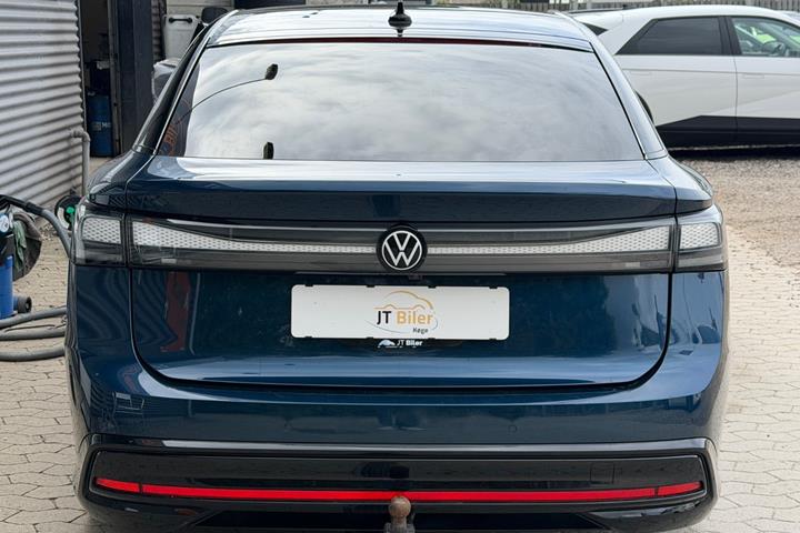 Blå VW ID.7 fra 2024