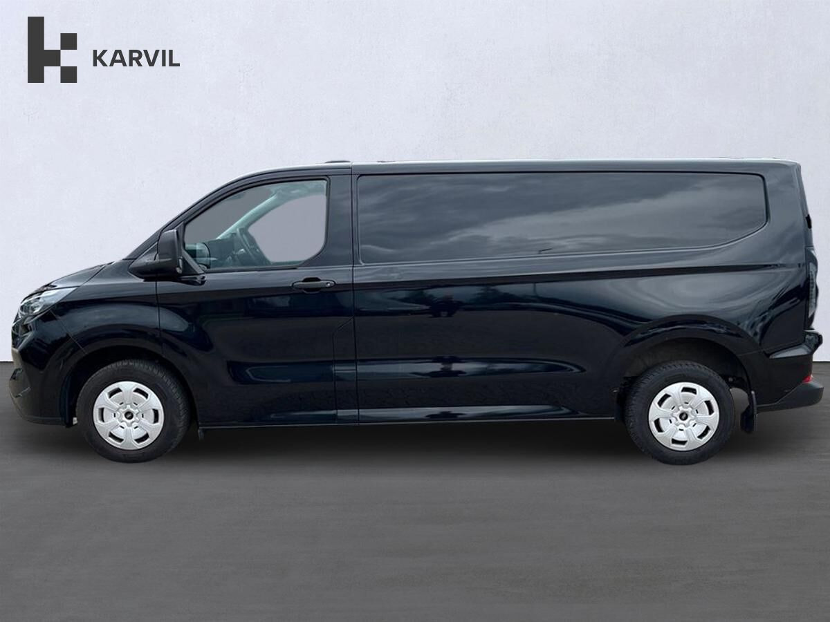 Sort Ford Transit Custom 300 L2 fra 2024