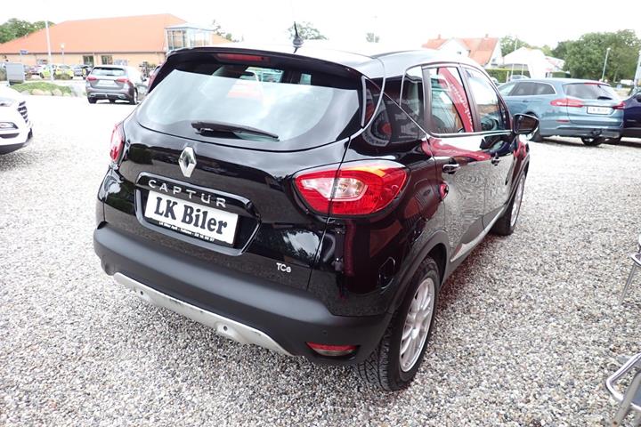 Sort Renault Captur fra 2013