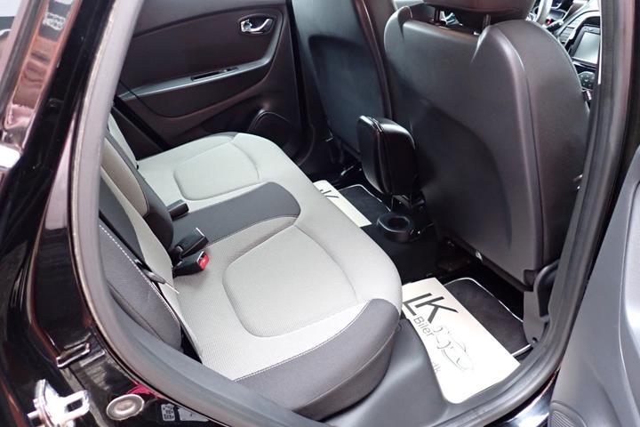 Sort Renault Captur fra 2013