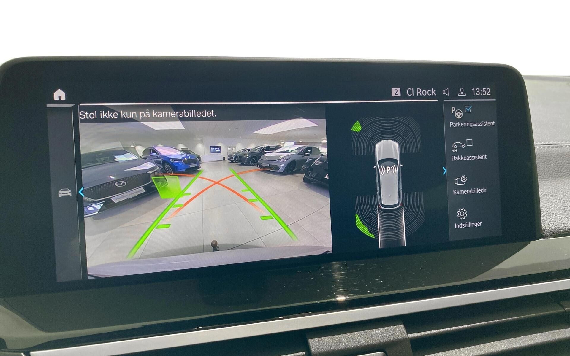 Hvid BMW iX3 fra 2021