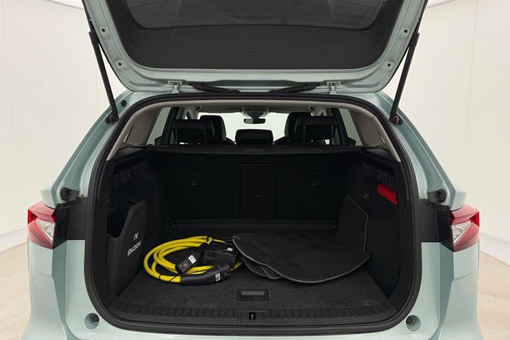 Sølv Skoda Enyaq fra 2022